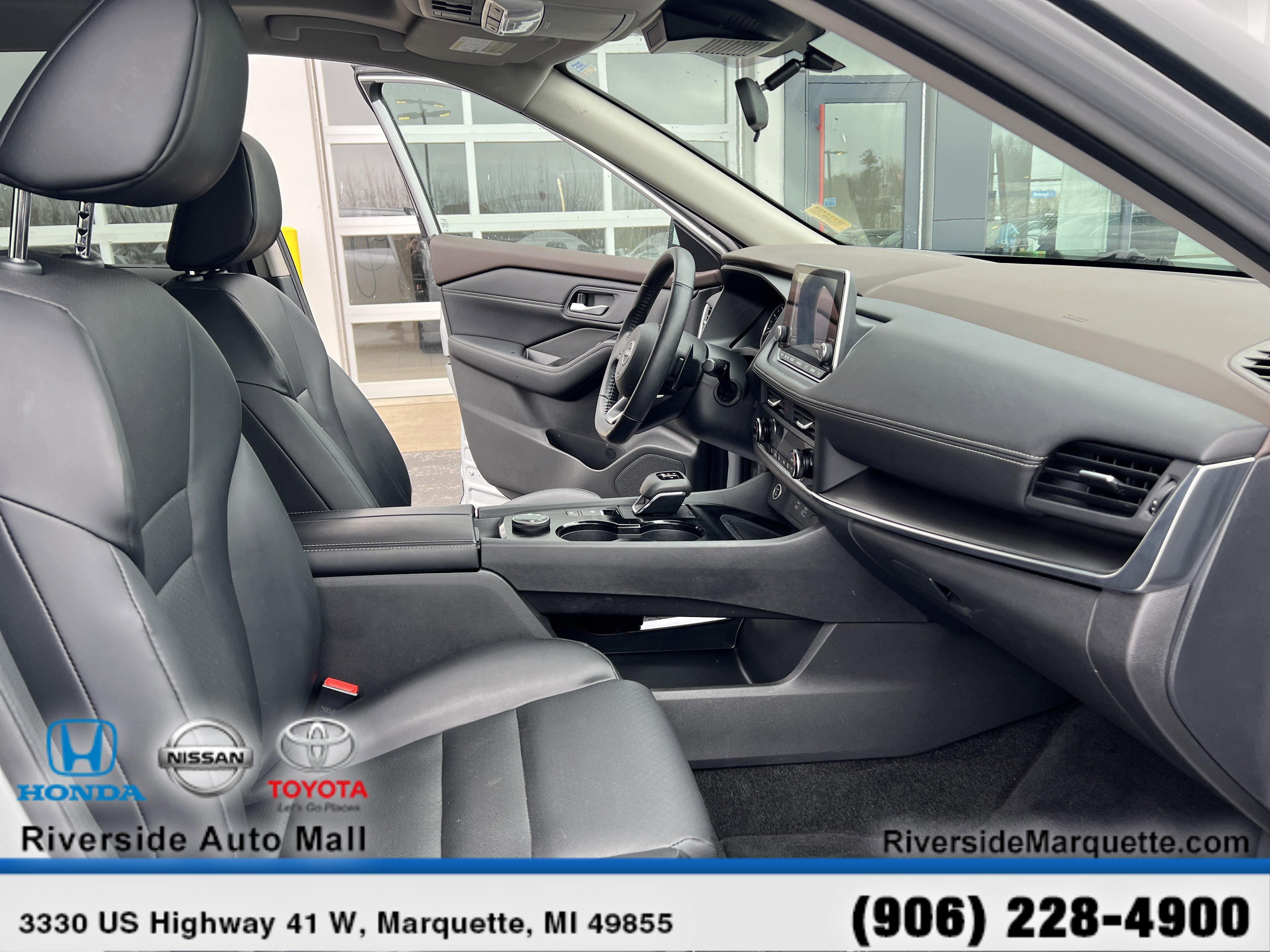 Used 2023 Nissan Rogue SV w/ SV Premium B Package AWD/4WD image 26
