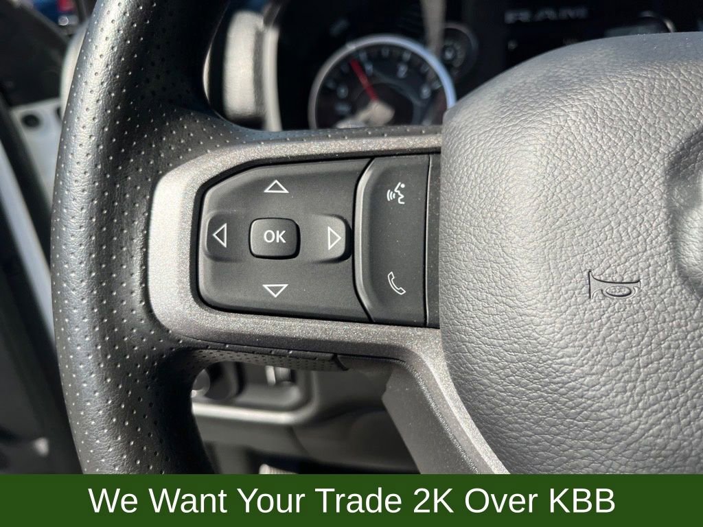 Used 2024 RAM 2500 Tradesman w/ Chrome Appearance Group image 15