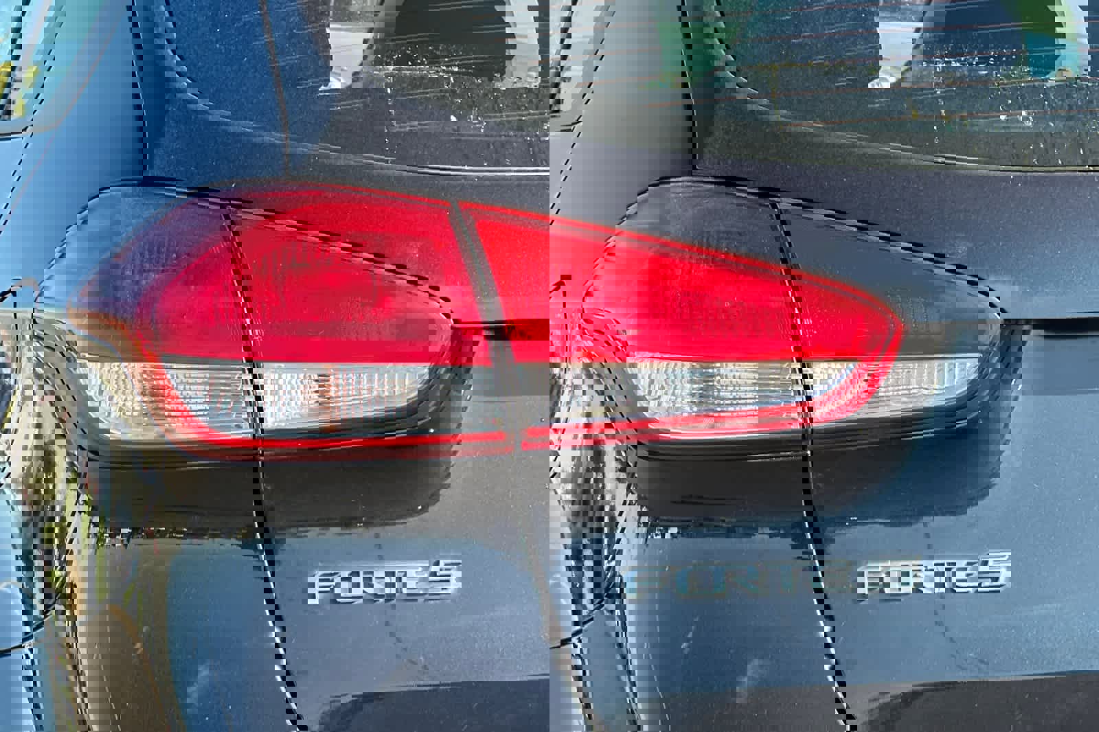 Used 2017 Kia Forte LX image 29