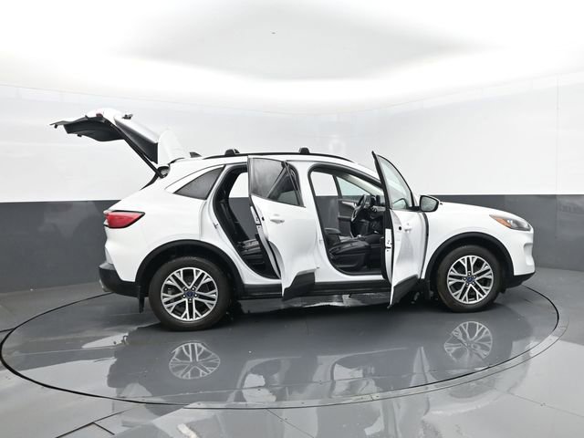 Used 2022 Ford Escape SEL w/ Equipment Group 302A AWD/4WD image 29
