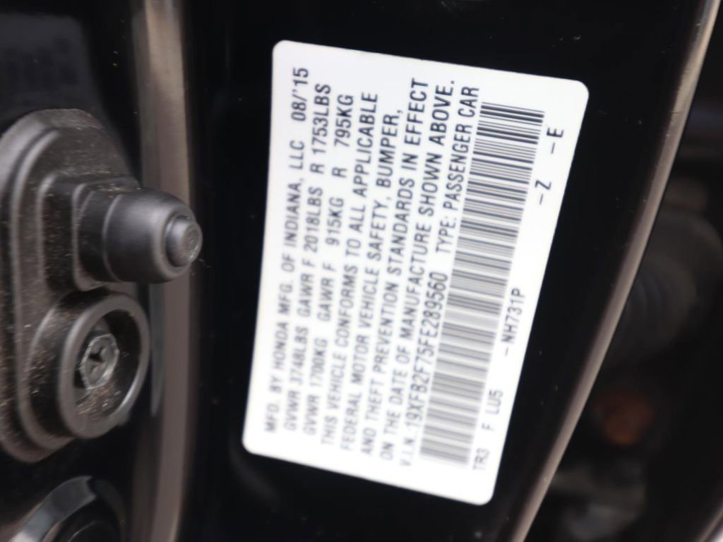 Used 2015 Honda Civic SE image 9
