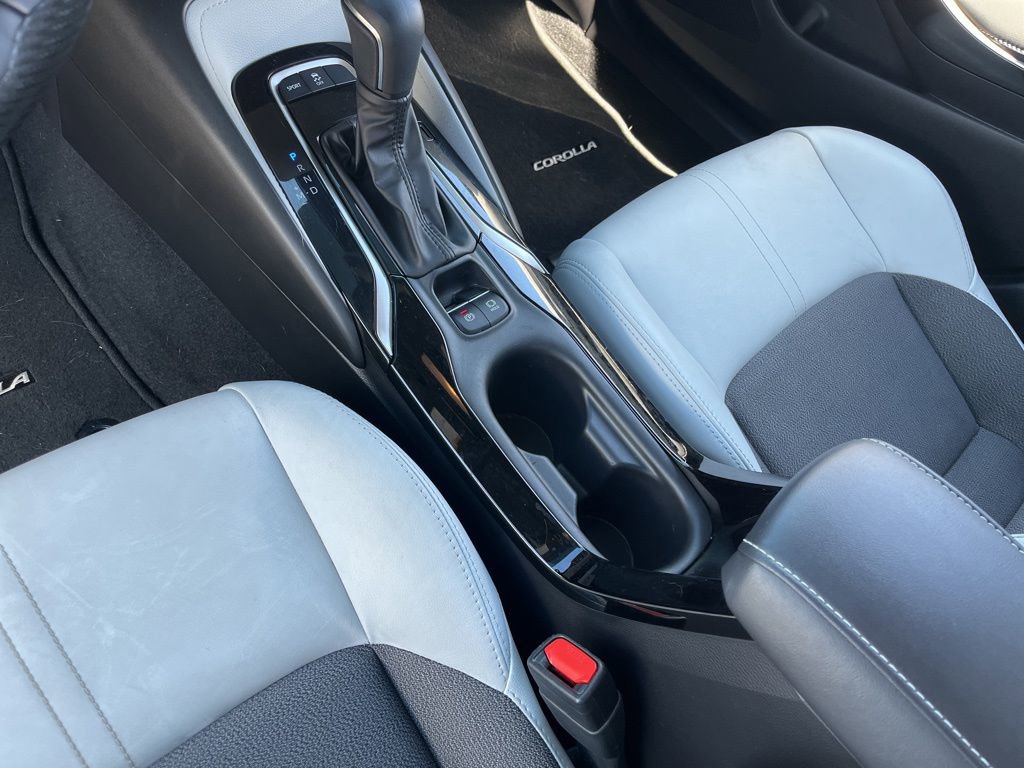 Used 2022 Toyota Corolla XSE image 17