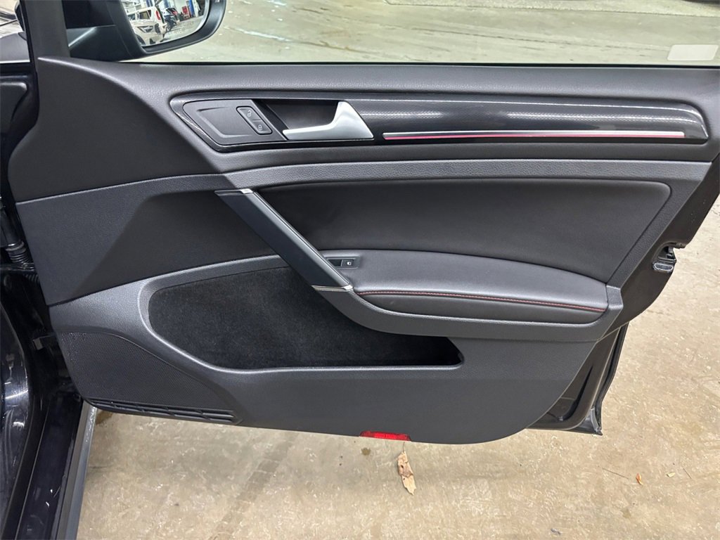 Used 2015 Volkswagen GTI Autobahn image 20