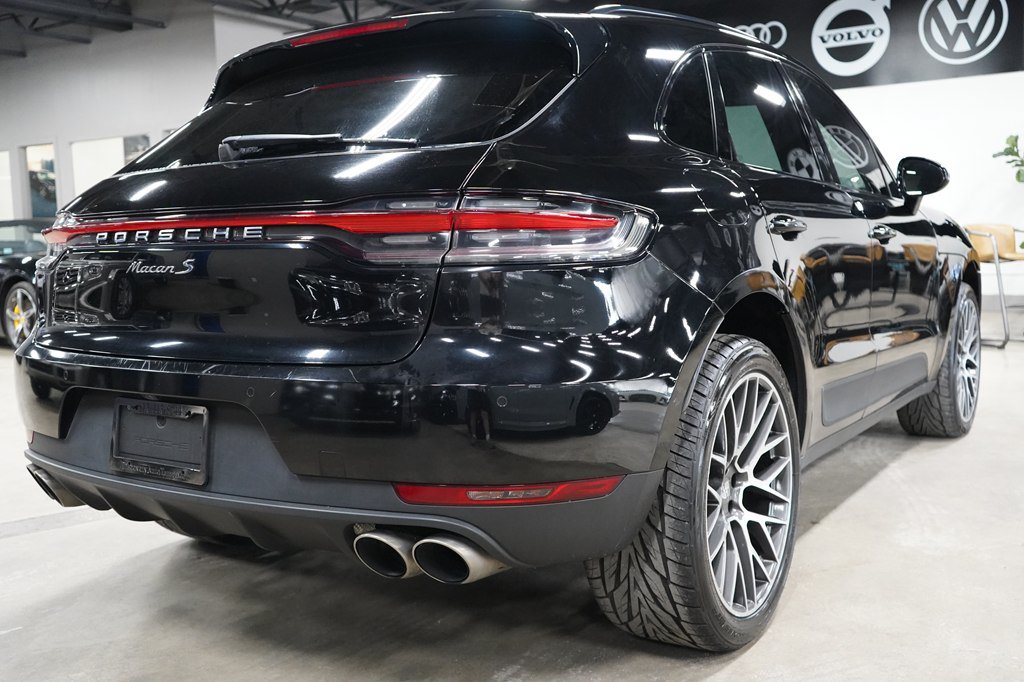 Used 2020 Porsche Macan S AWD/4WD image 5