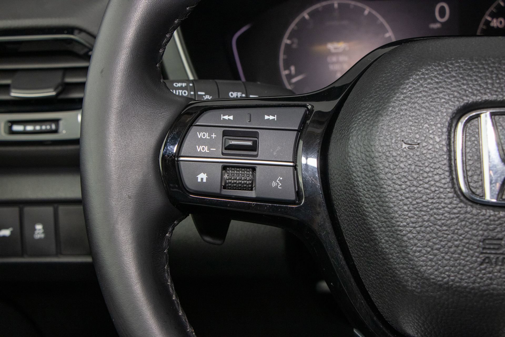 Certified 2023 Honda Pilot EX-L image 32