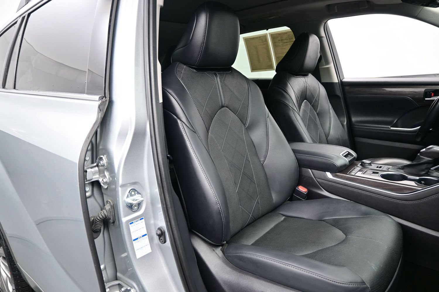 Used 2021 Toyota Highlander Platinum AWD/4WD image 14