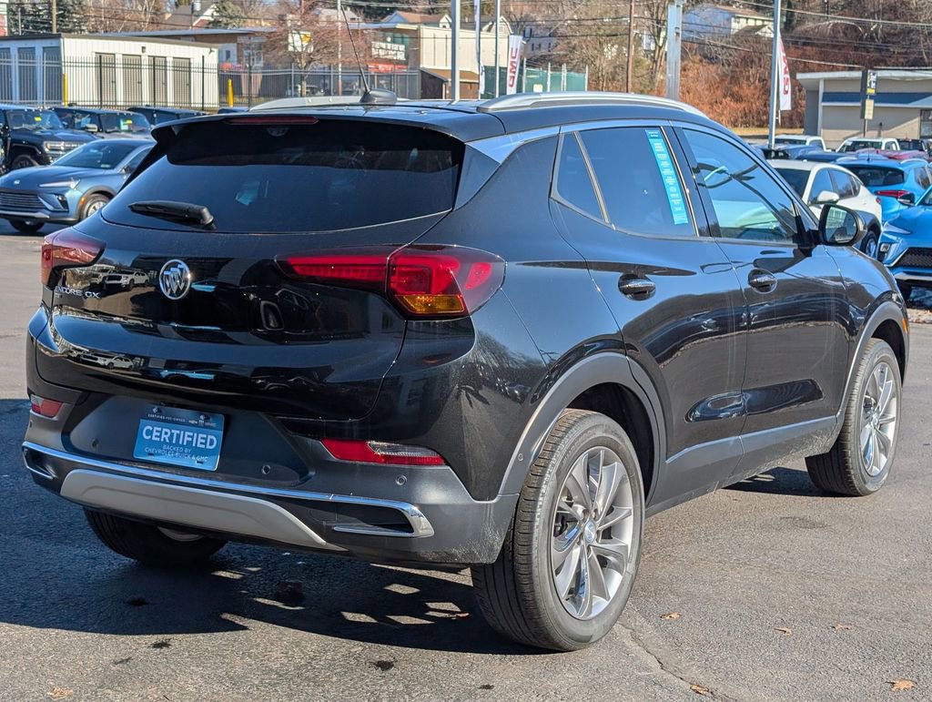 Certified 2022 Buick Encore GX Essence w/ Advanced Technology Package image 6