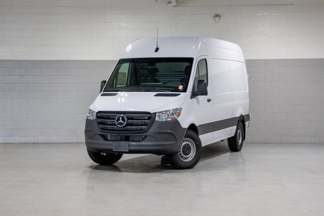 Used 2024 Mercedes-Benz Sprinter 2500 image 1