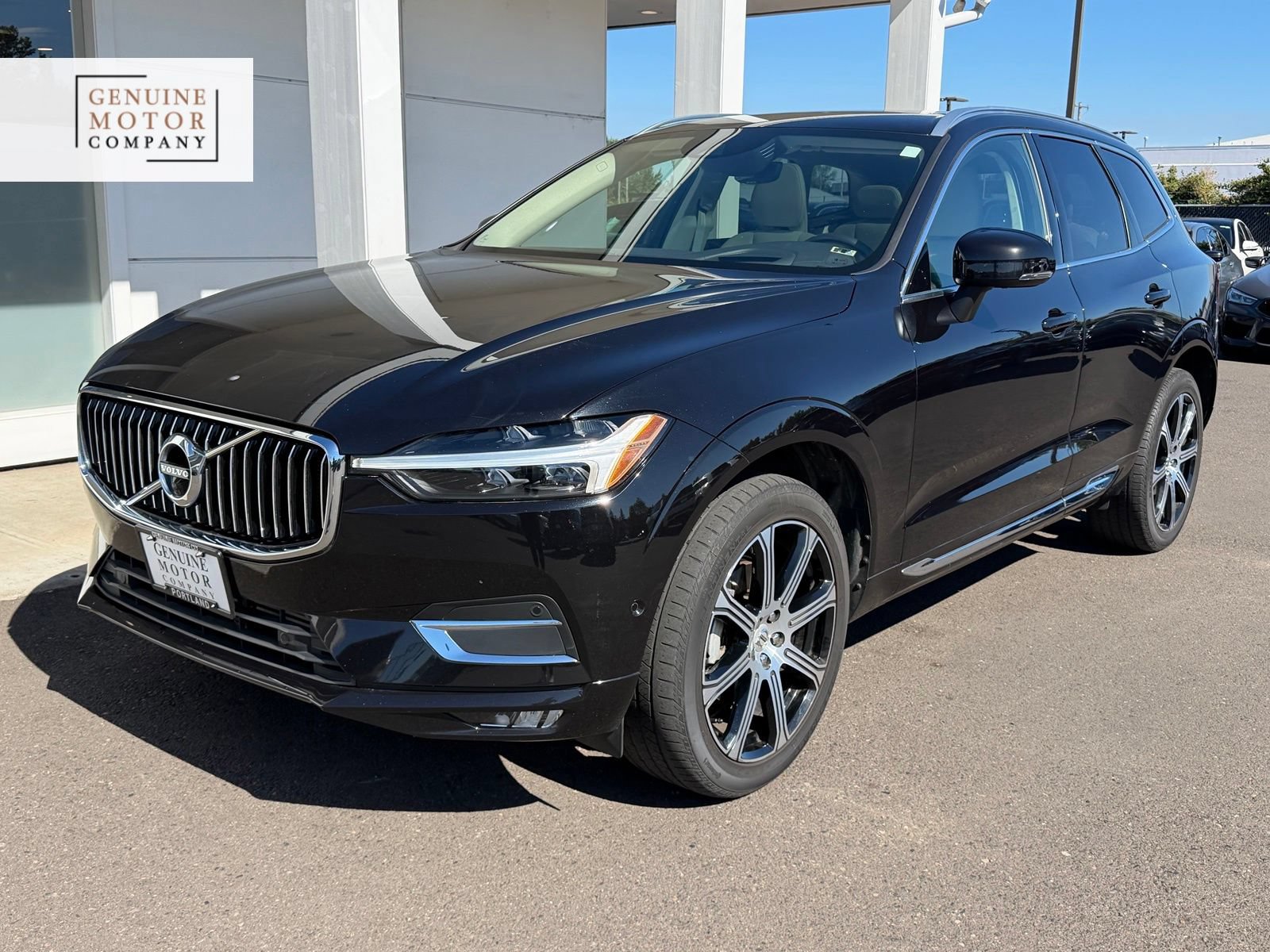 Used 2021 Volvo XC60 T5 Inscription w/ Advanced Package AWD/4WD image 1