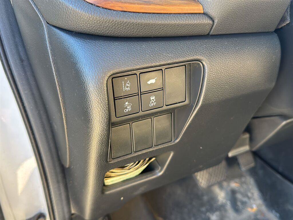 Used 2017 Honda CR-V EX-L image 18
