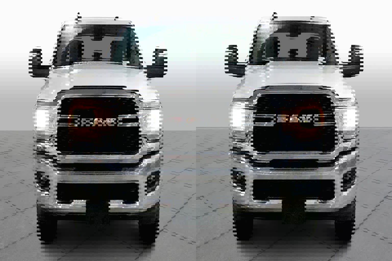 Used 2024 RAM 3500 Big Horn image 4