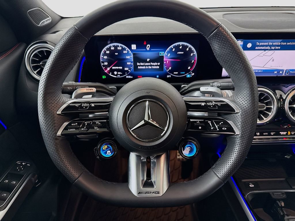 Used 2024 Mercedes-Benz GLB 35 AMG 4MATIC image 11