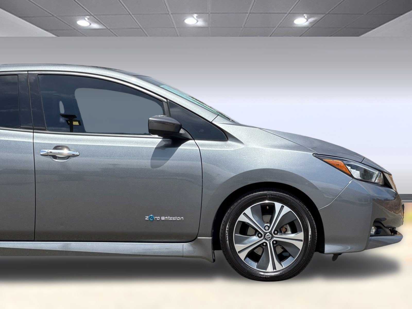 Used 2018 Nissan Leaf SL w/ SL Technology Package FWD image 36