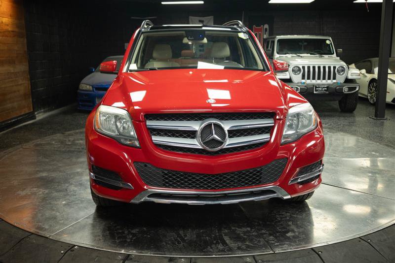 Used 2014 Mercedes-Benz GLK 350 4MATIC image 3