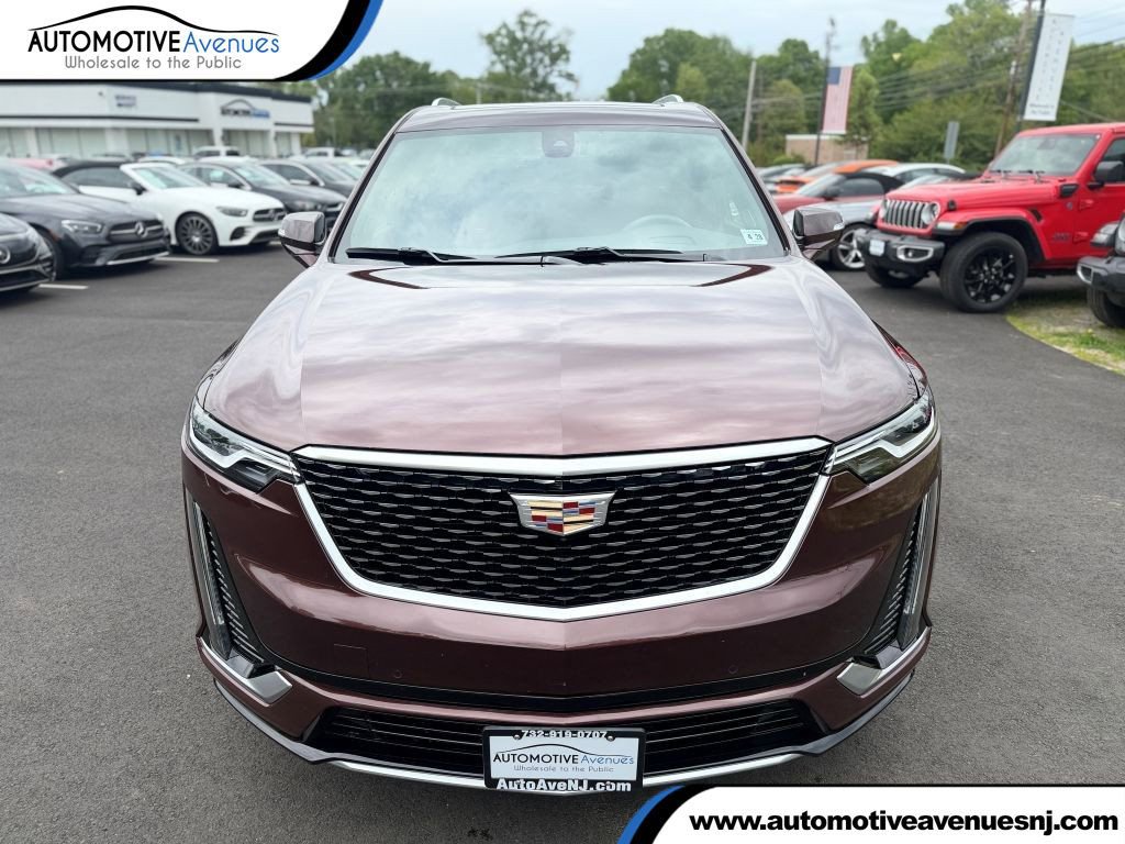 Used 2023 Cadillac XT6 Premium Luxury w/ Technology Package AWD/4WD image 1