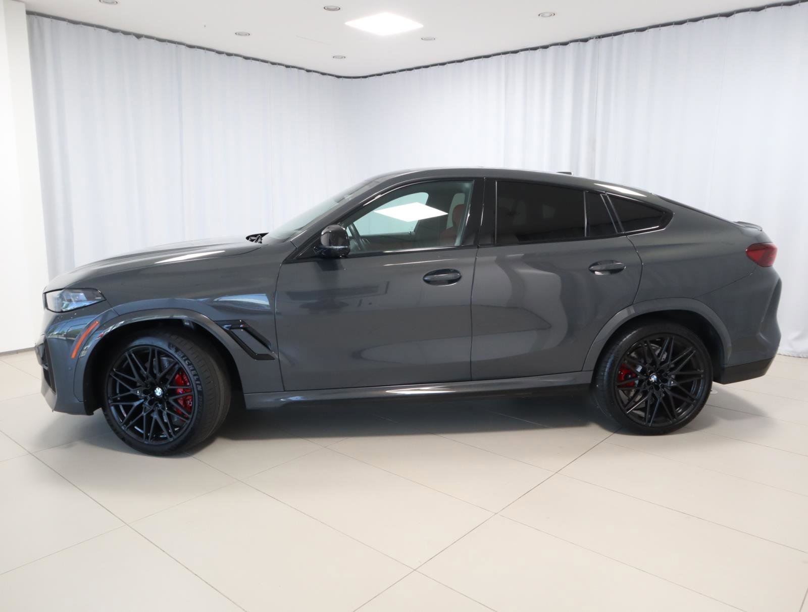 Used 2025 BMW X6 M Competition w/ Executive Package video 2