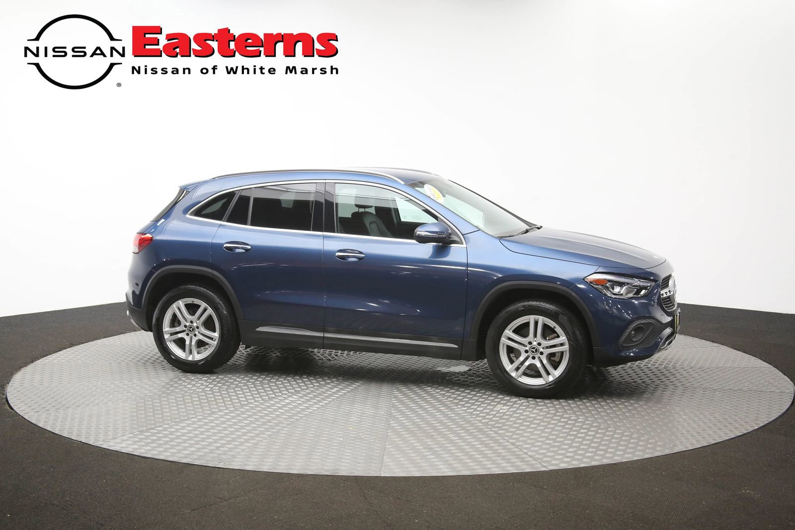 Used 2023 Mercedes-Benz GLA 250 4MATIC w/ Premium Package image 46