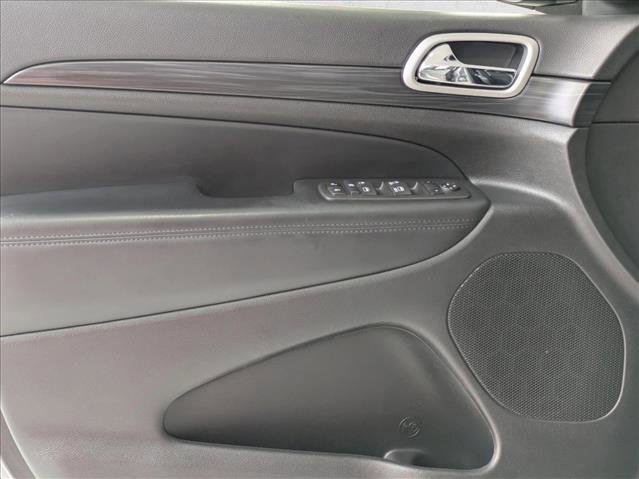 Used 2021 Jeep Grand Cherokee Laredo X image 19