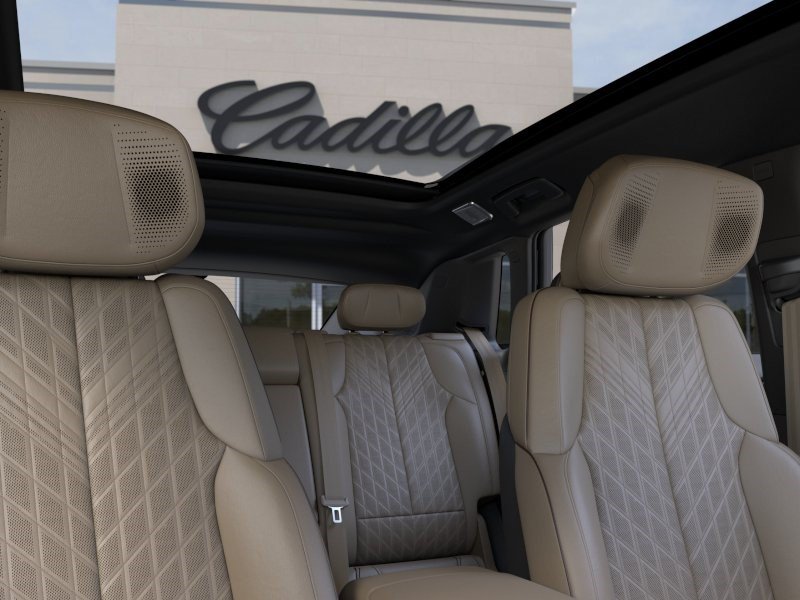 New 2026 Cadillac Lyriq Signature Sport w/ Nappa Leather Package AWD/4WD image 24