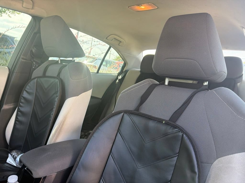 Used 2022 Toyota Corolla L FWD image 4