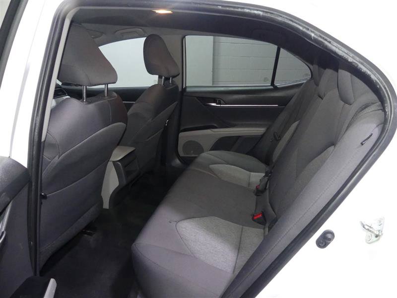 Used 2020 Toyota Camry LE FWD image 25
