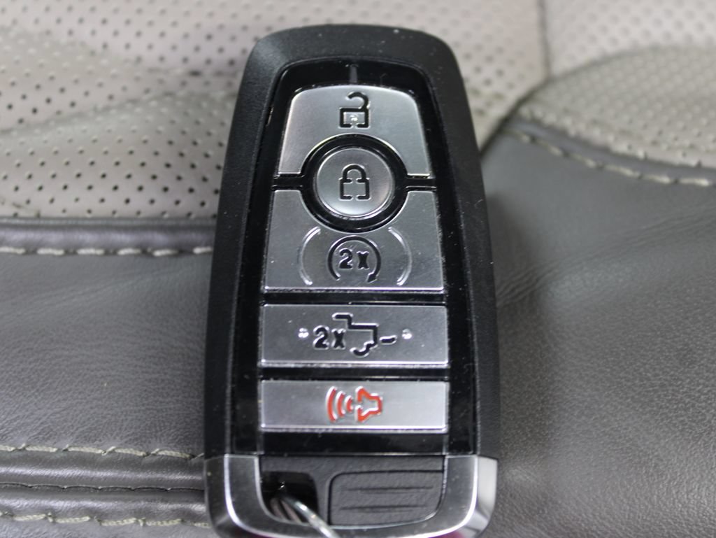 Used 2026 Ford F350 Platinum w/ Platinum Plus Package AWD/4WD image 89