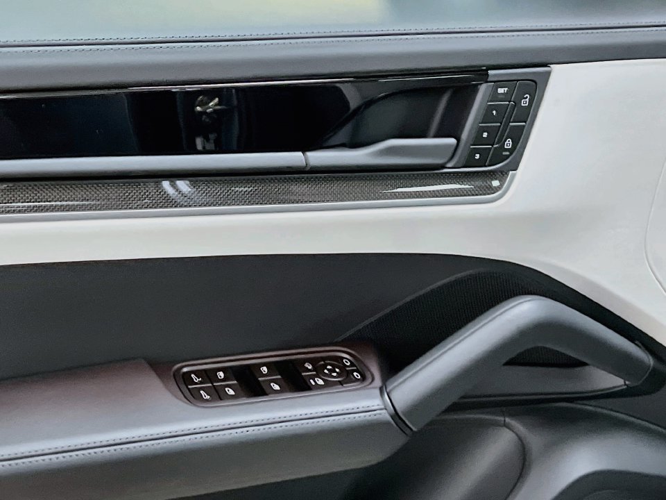 New 2026 Porsche Cayenne AWD/4WD image 20