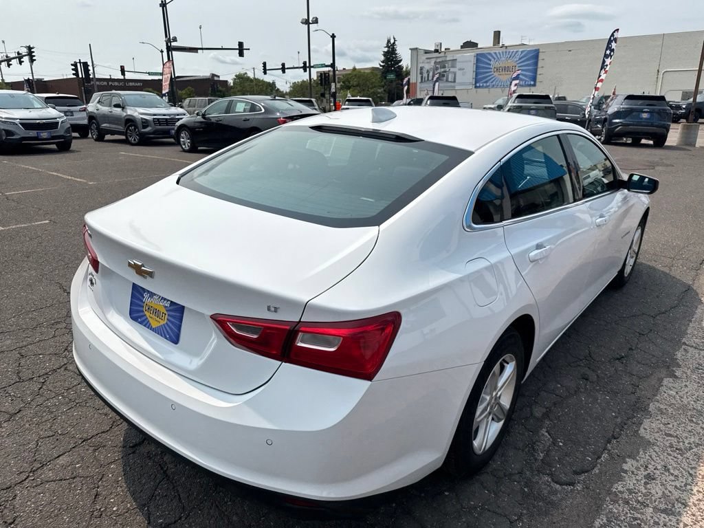 Used 2024 Chevrolet Malibu LT FWD image 13
