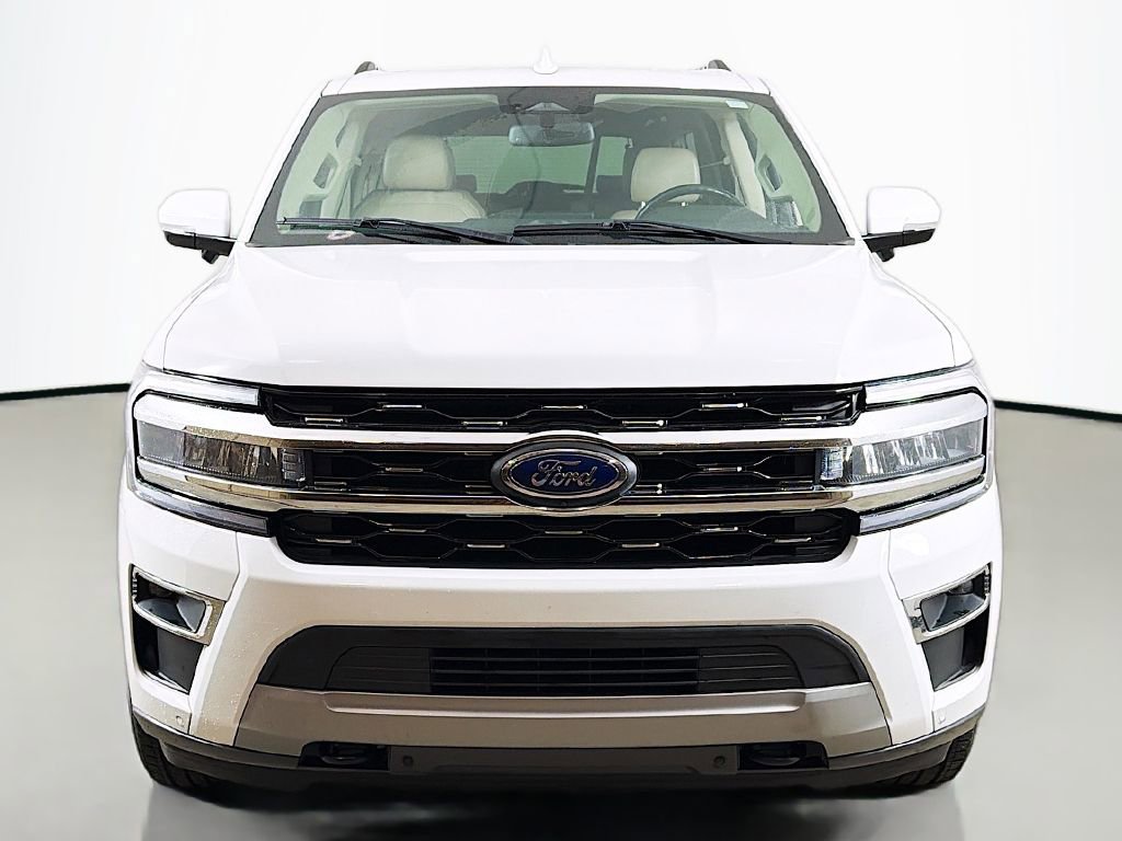 Used 2023 Ford Expedition Max Limited AWD/4WD image 16