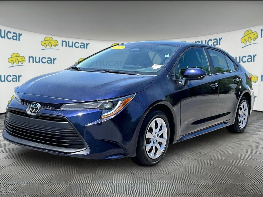 Used 2024 Toyota Corolla LE FWD image 3