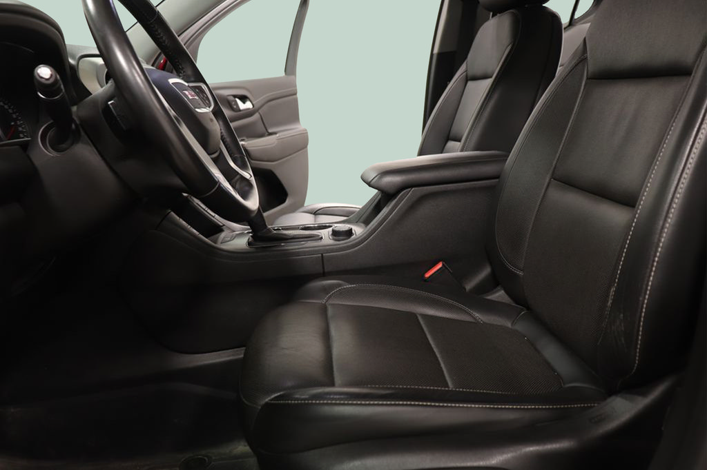 Used 2019 GMC Acadia SLT w/ LPO, Floor Liner Package AWD/4WD image 23