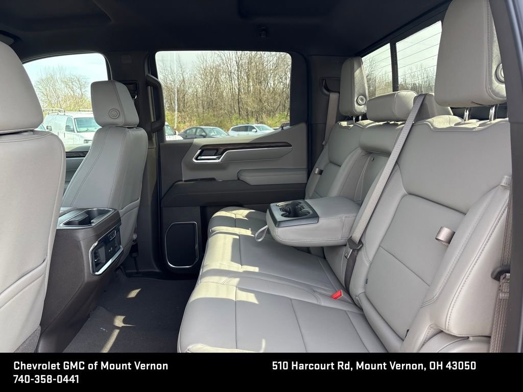 New 2026 GMC Sierra 1500 SLT image 21