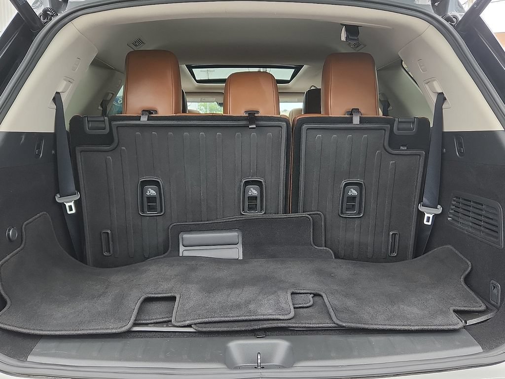 Used 2023 Nissan Pathfinder Platinum AWD/4WD image 30