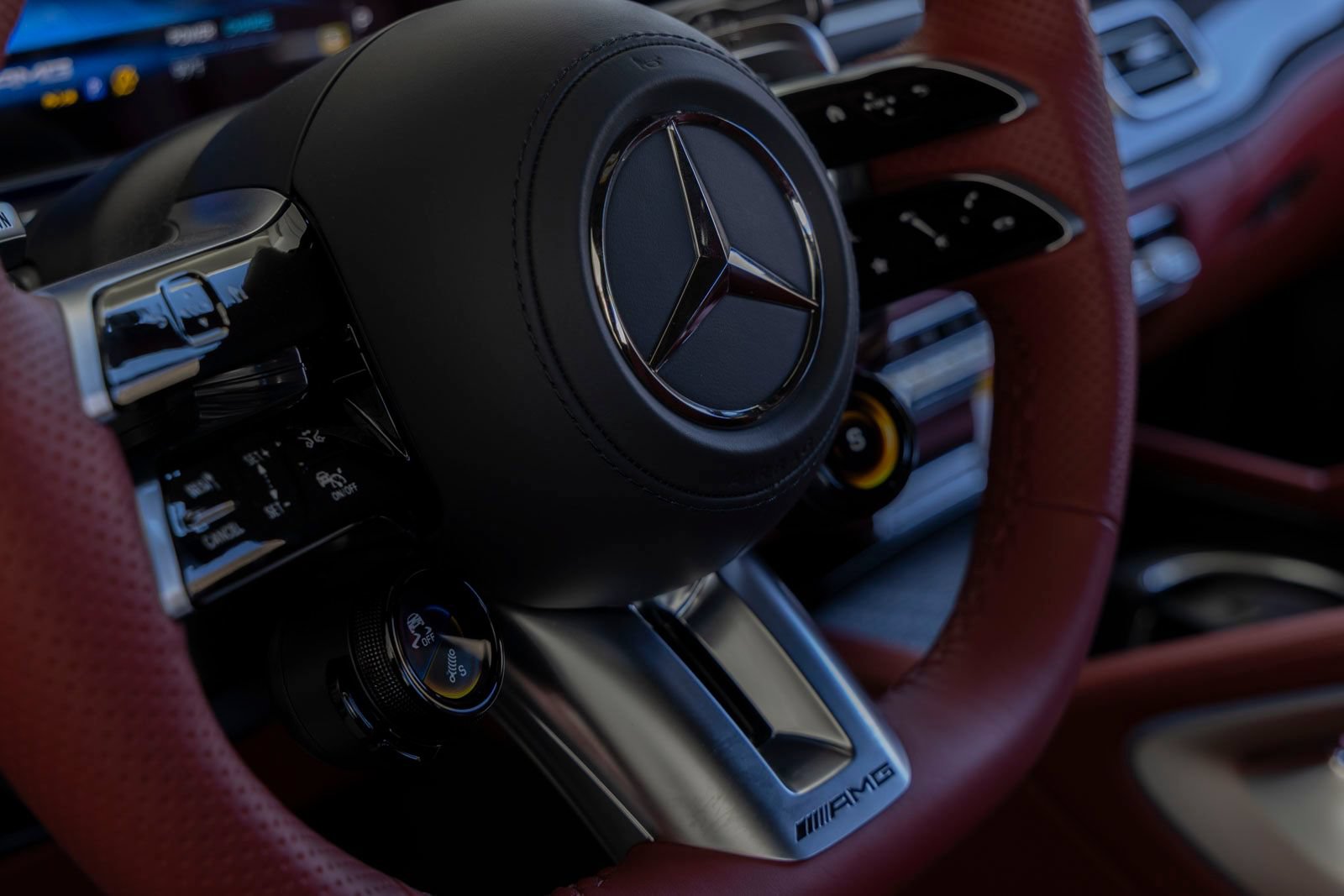 New 2026 Mercedes-Benz GLS 63 AMG 4MATIC image 16