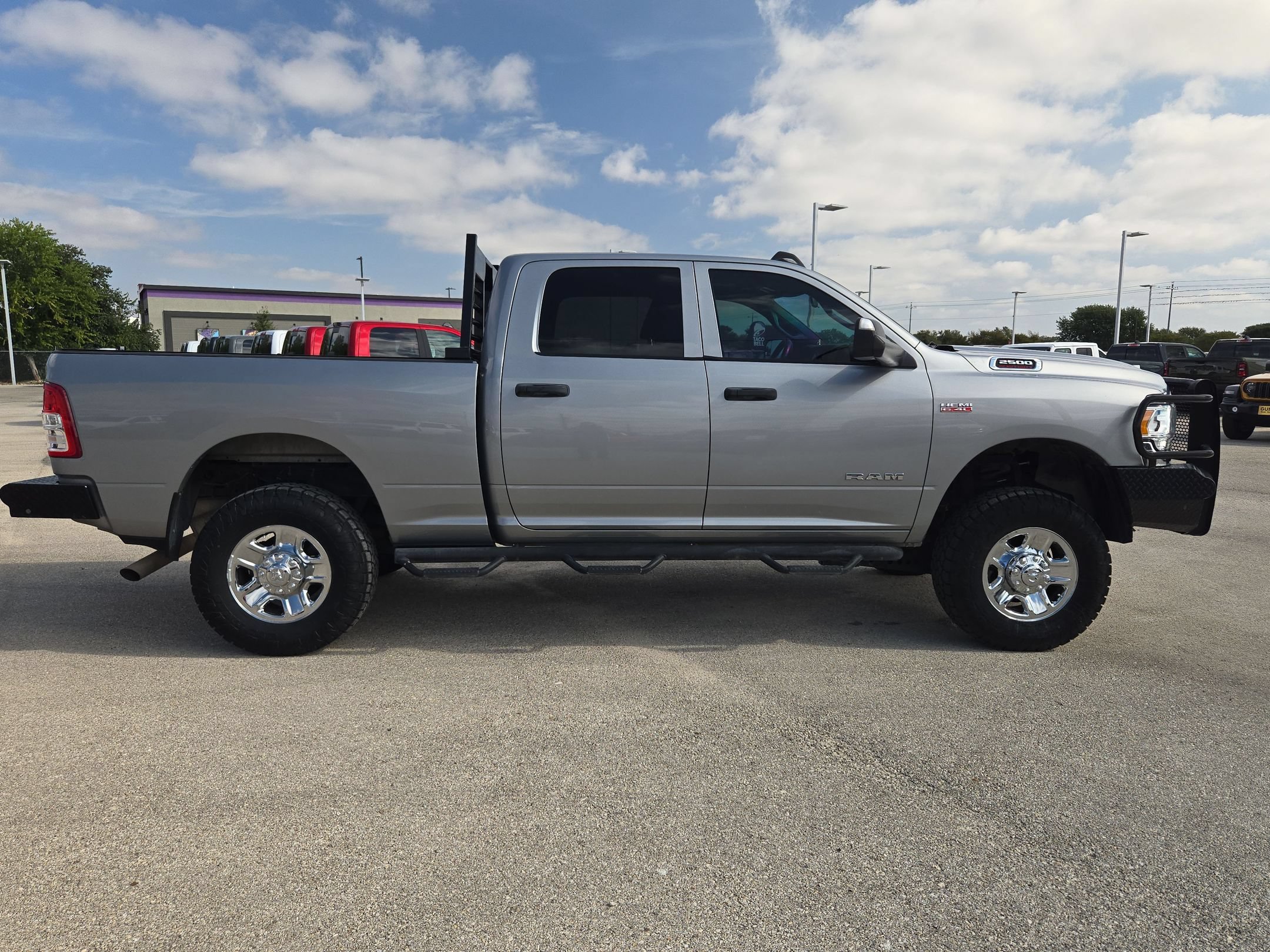 Used 2021 RAM 2500 Tradesman AWD/4WD image 2