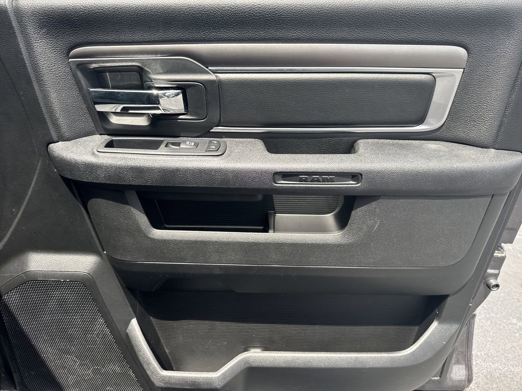 Used 2024 RAM 1500 Classic Warlock AWD/4WD image 14