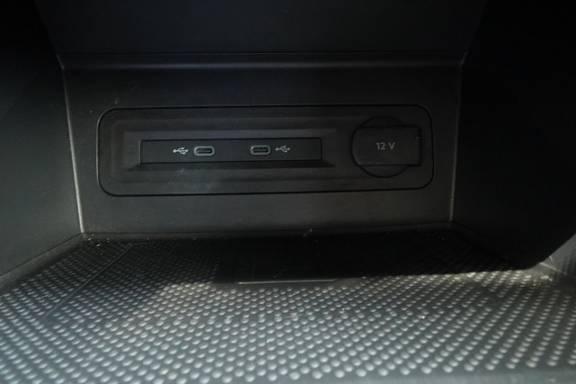 Used 2022 Volkswagen Atlas SE FWD image 19