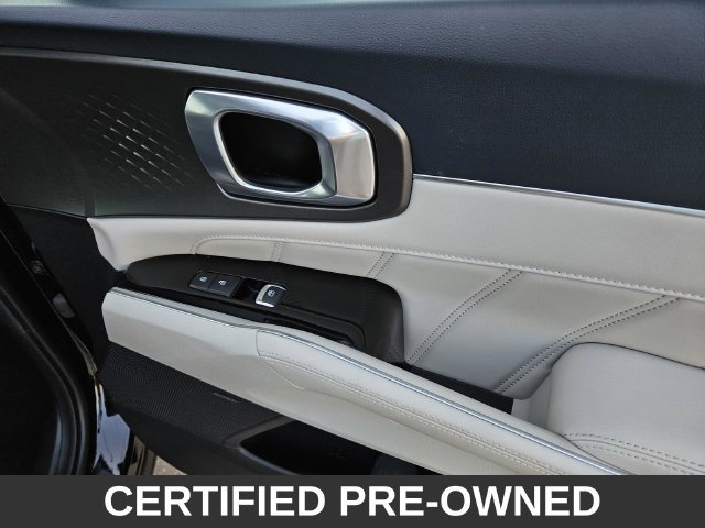Used 2023 Kia Sorento SX Prestige AWD/4WD image 8