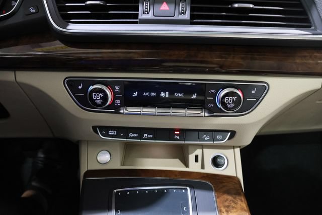 Used 2018 Audi Q5 2.0T Premium Plus AWD/4WD image 23