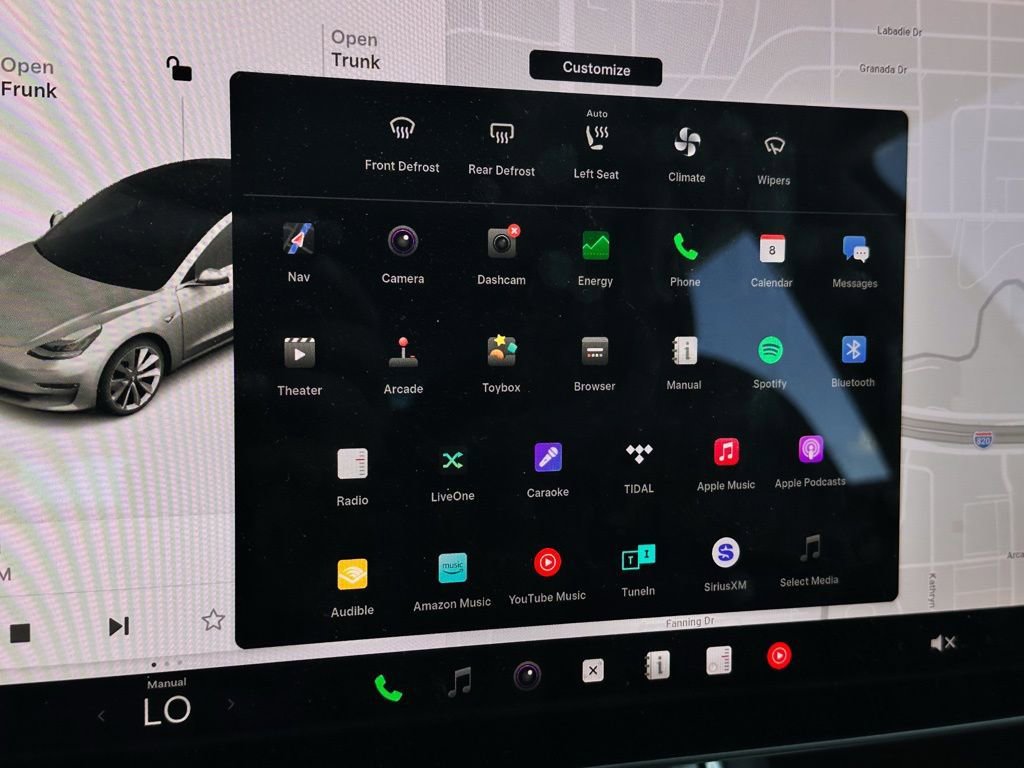 Used 2018 Tesla Model 3 Long Range image 10