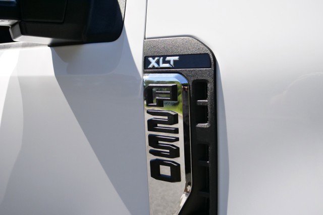 Used 2024 Ford F250 XLT w/ FX4 Off-Road Package image 39