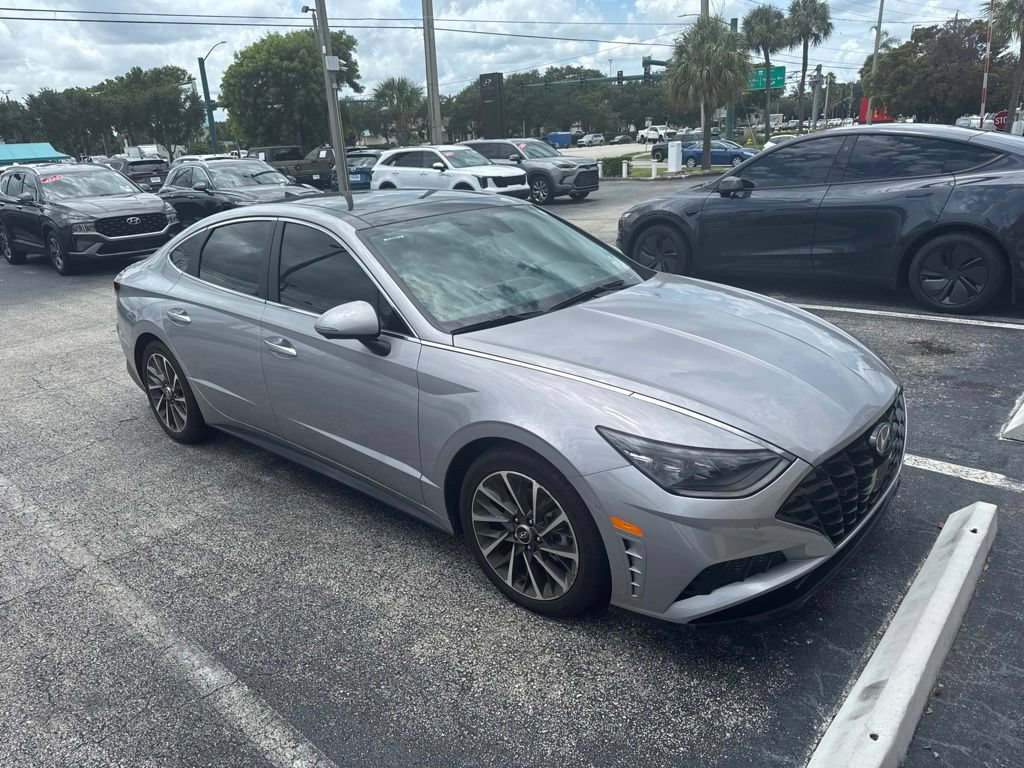 Used 2023 Hyundai Sonata Limited FWD image 17