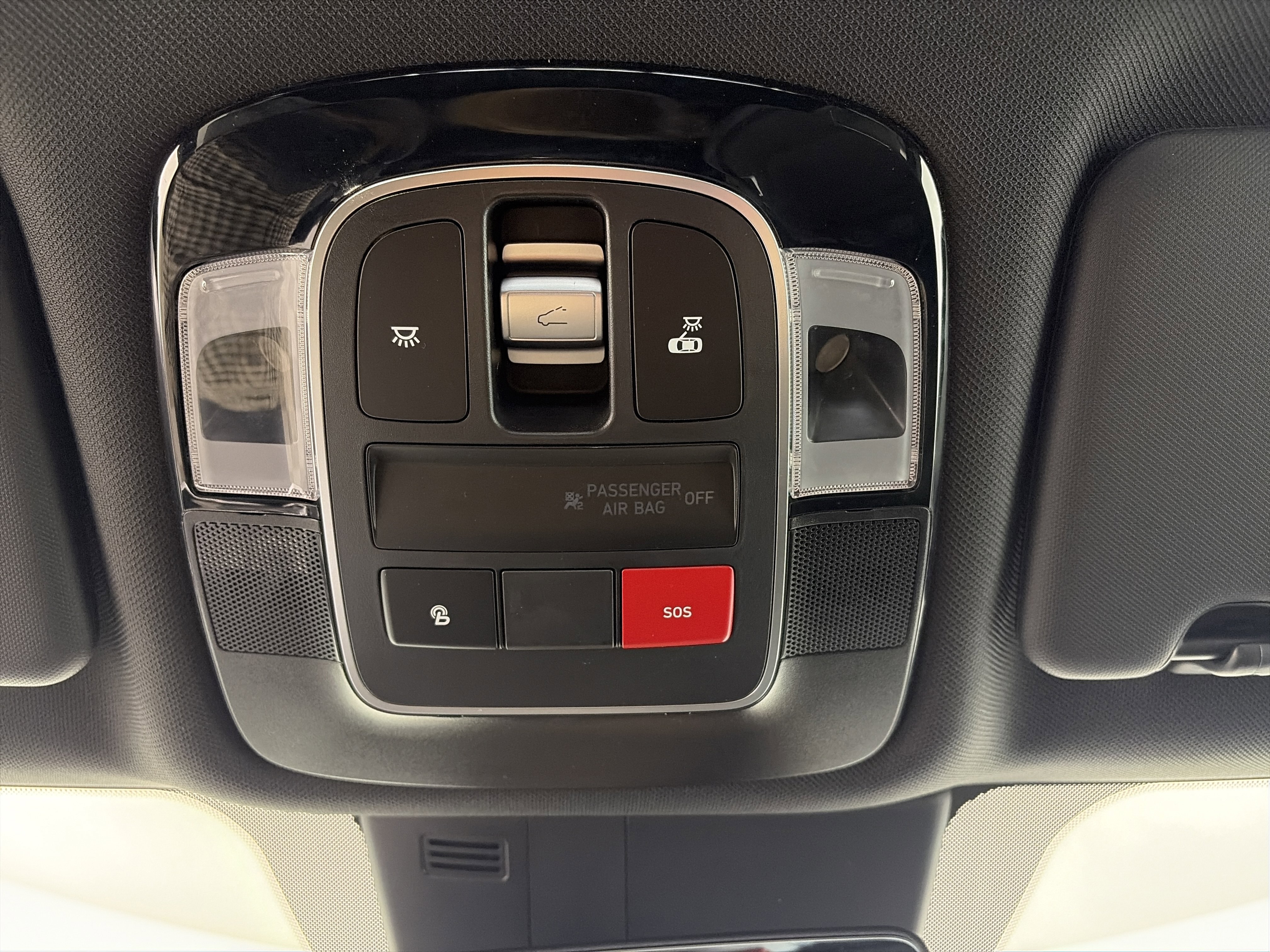 Used 2024 Hyundai Santa Cruz Limited image 30