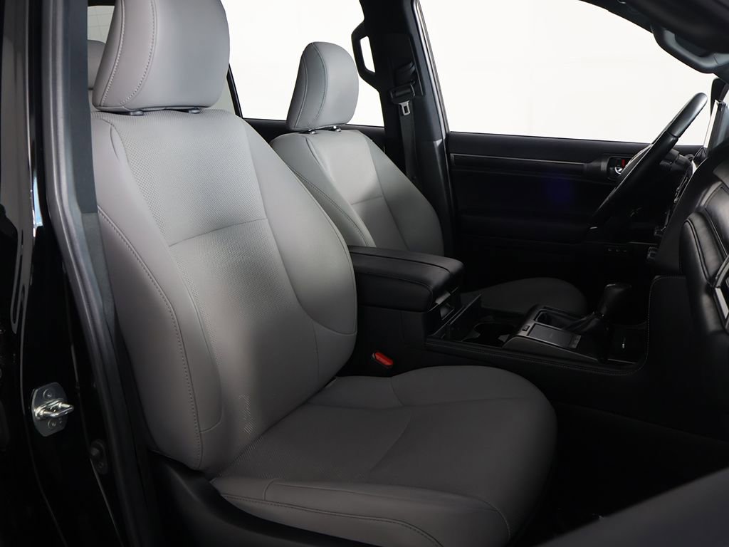 Used 2023 Lexus GX 460 w/ Black Line Special Edition AWD/4WD image 41