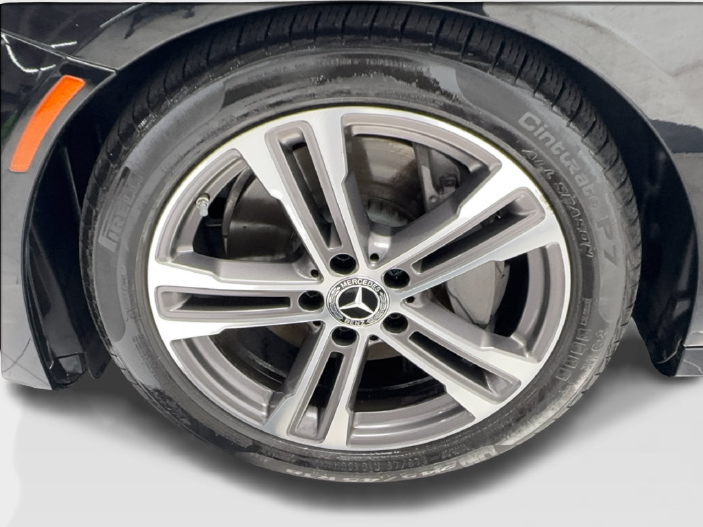Used 2021 Mercedes-Benz E 350 Sedan w/ Premium Package image 15