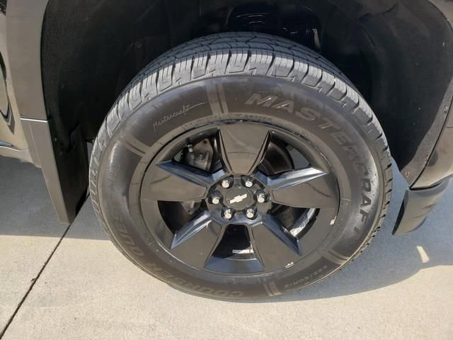 Used 2016 Chevrolet Colorado LT w/ Midnight Edition AWD/4WD image 28