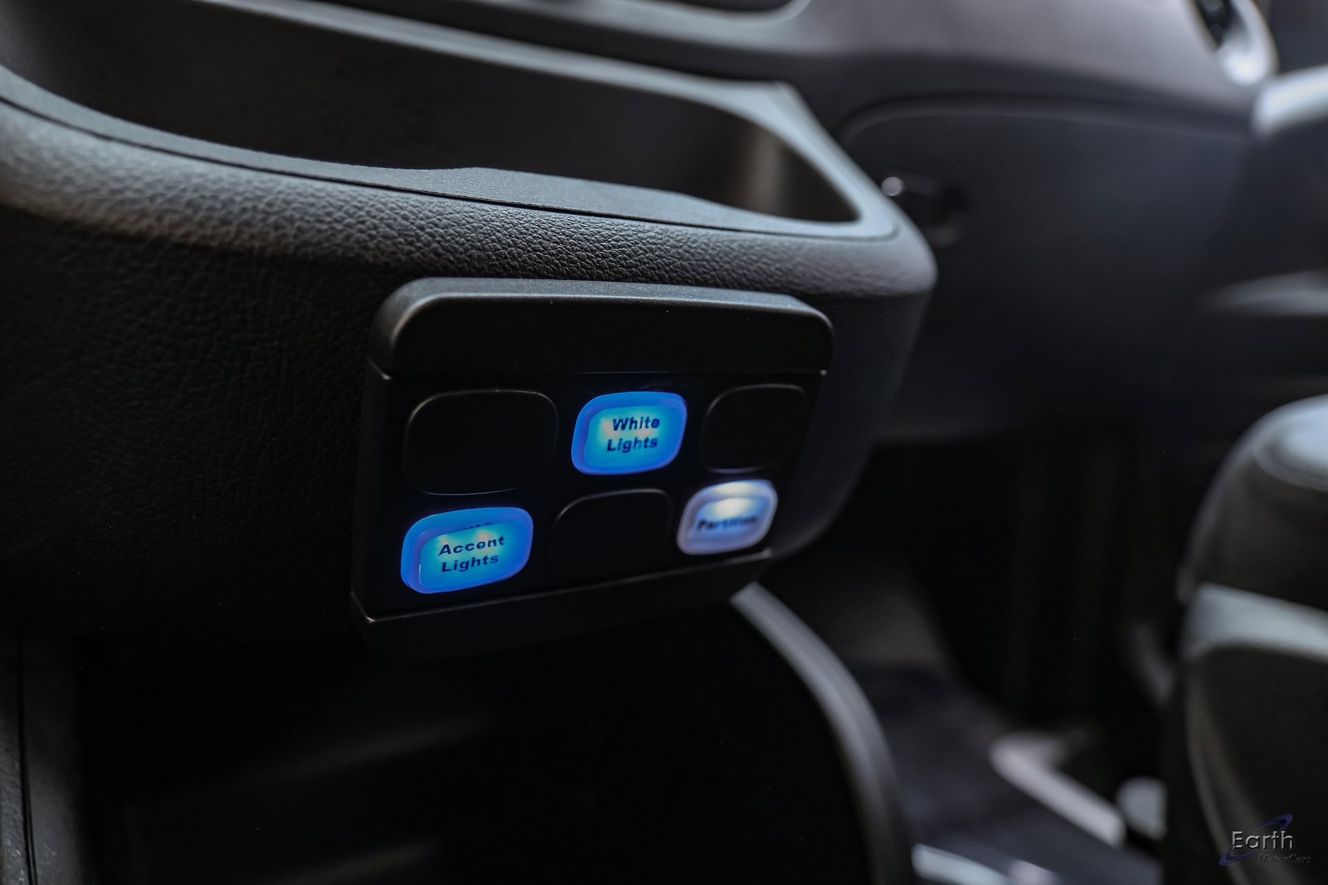 Used 2023 Mercedes-Benz Metris Passenger image 52