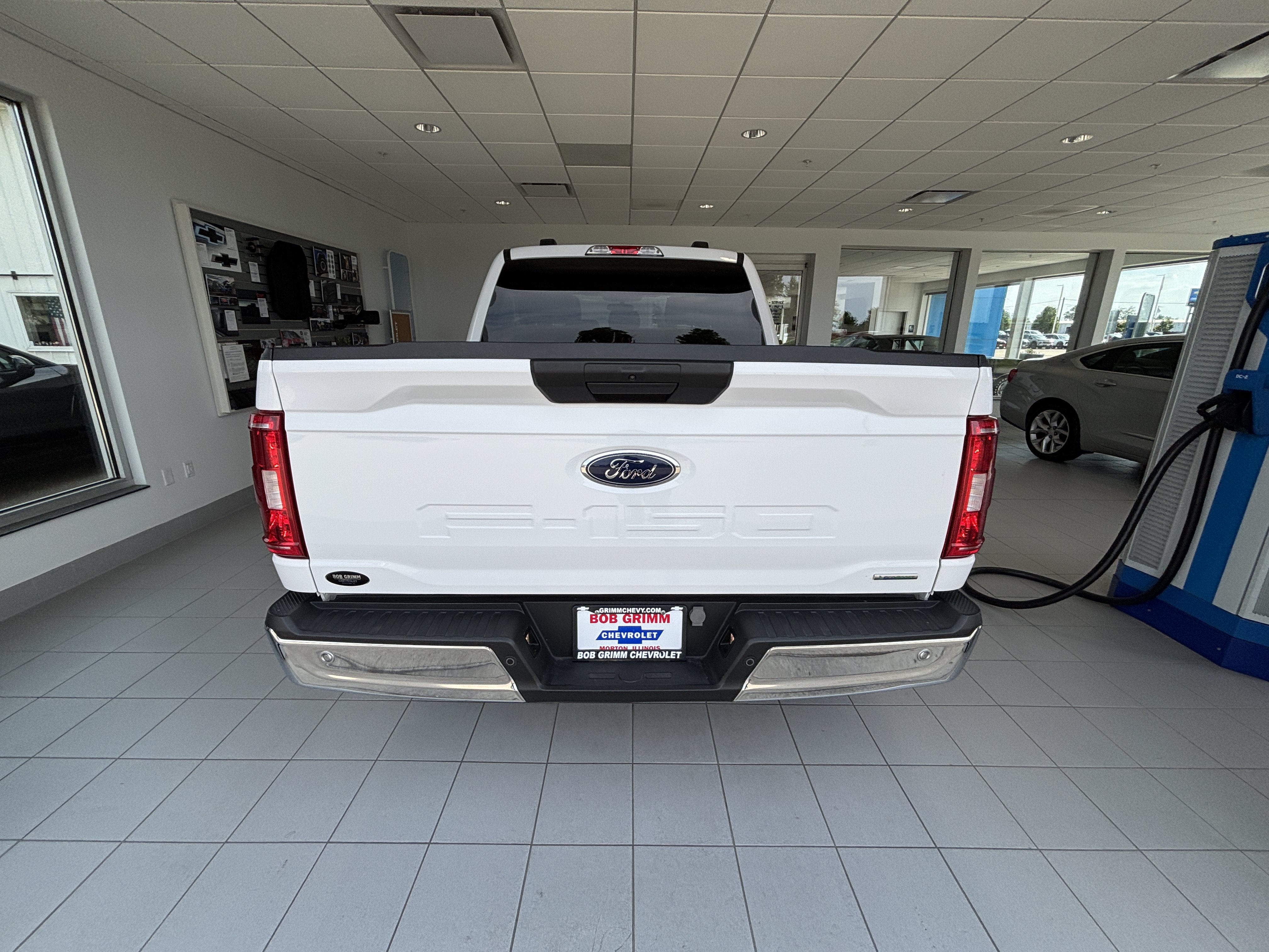 Used 2023 Ford F150 XLT AWD/4WD image 8