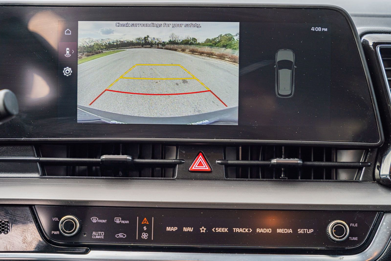 Used 2024 Kia Sportage EX image 31