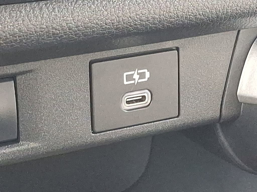 Used 2024 Toyota Grand Highlander XLE image 22